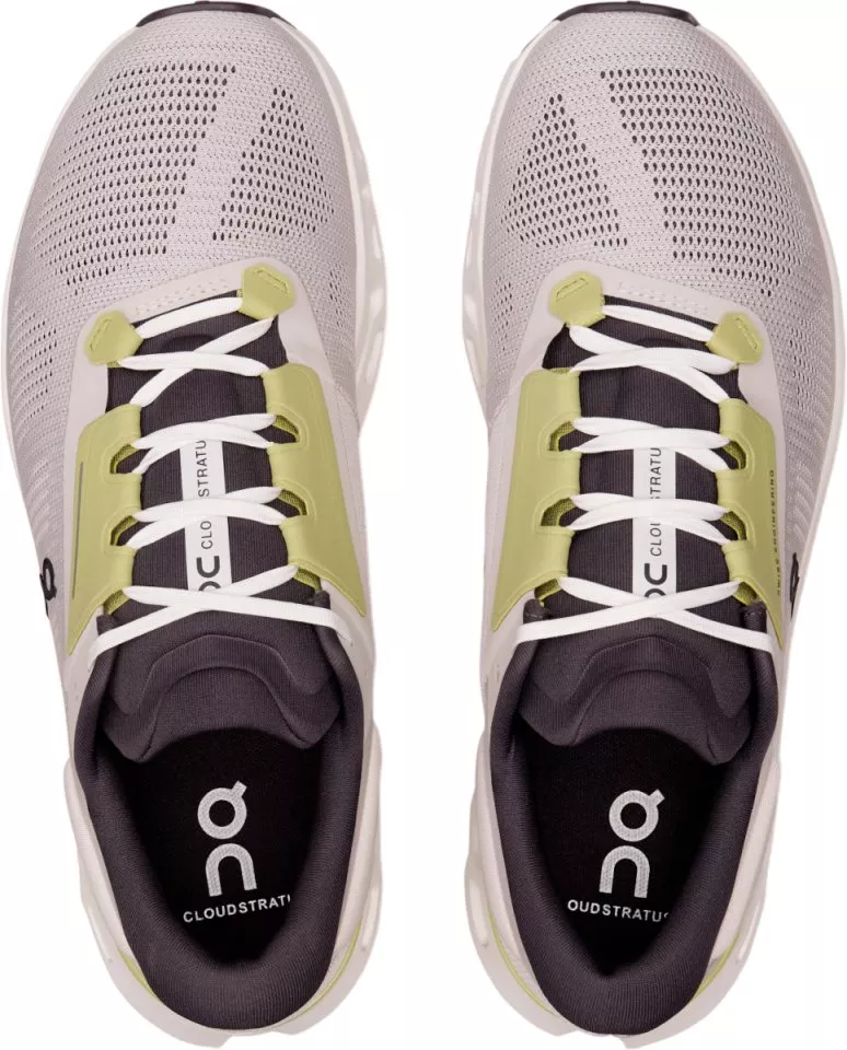 Chaussures de On Running Cloudstratus 3