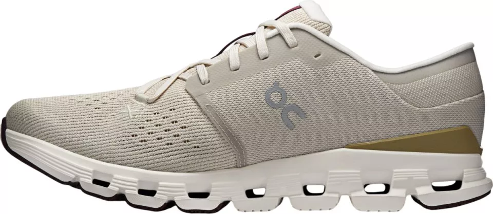 On Running Cloud X 4 Futócipő