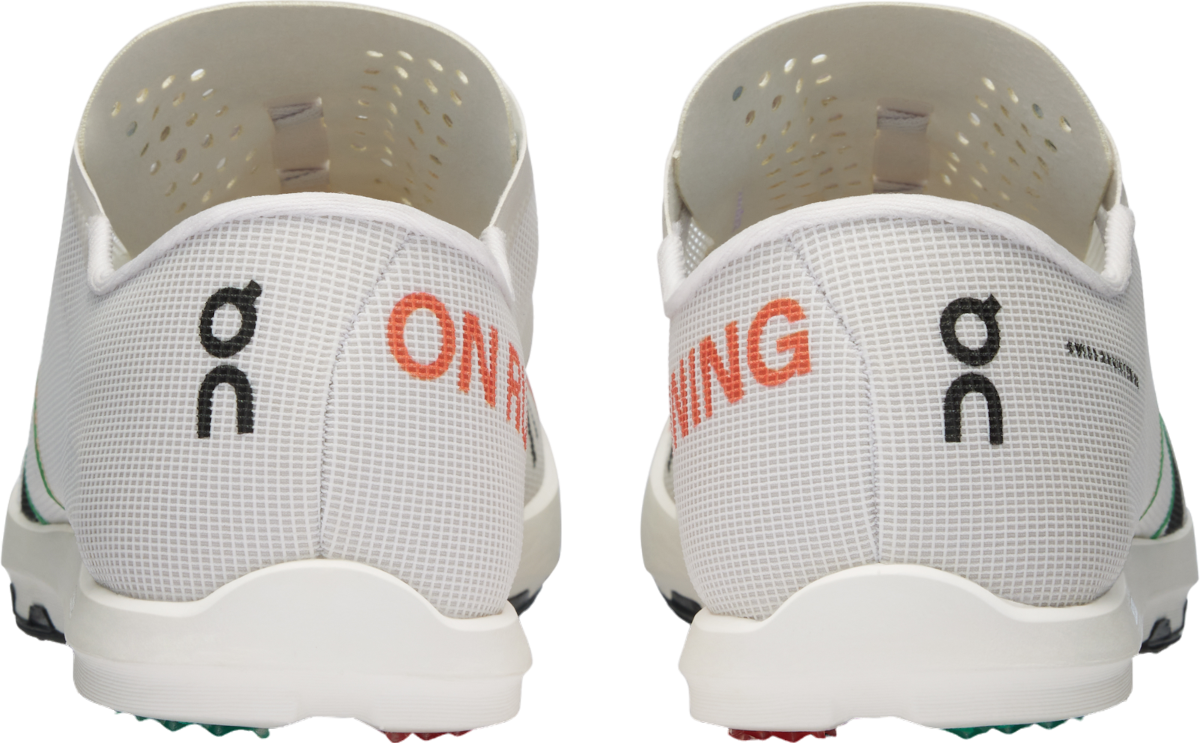 Track shoes/Spikes On Running Cloudspike XC - Top4Running.com