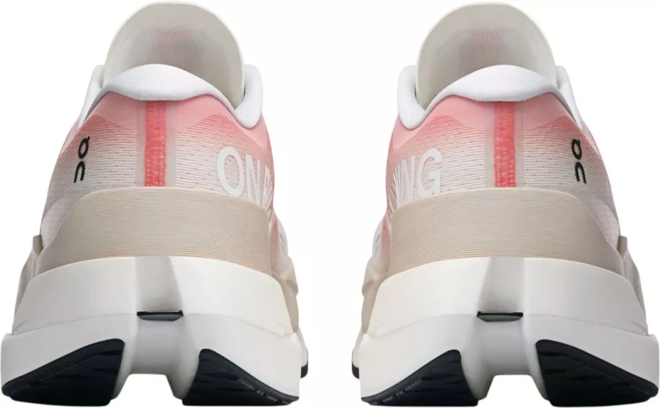 shoes On Running Cloudboom Max