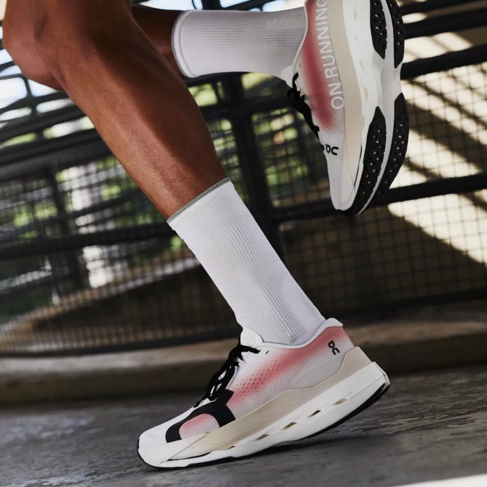 shoes On Running Cloudboom Max