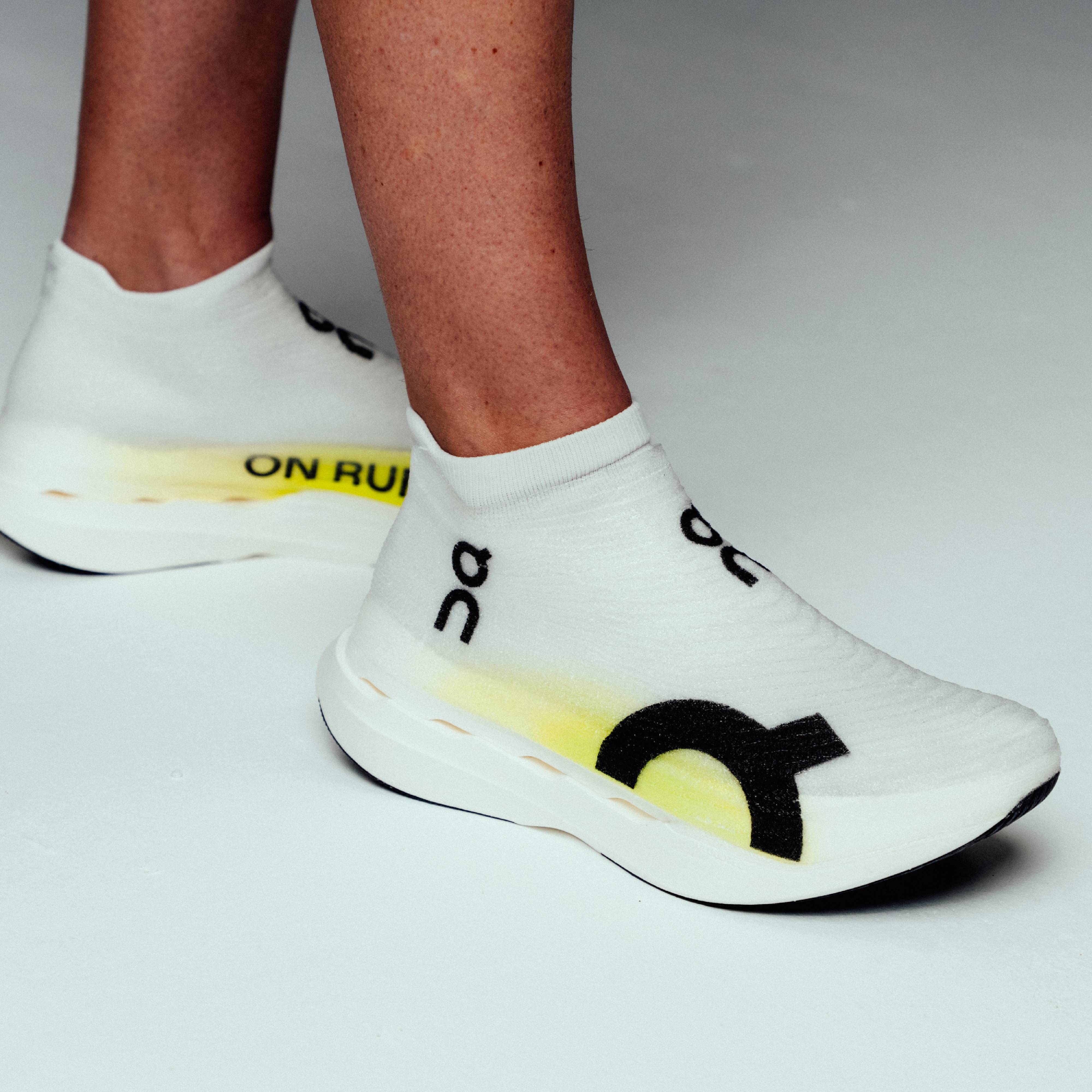 Shoes On Running Cloudboom Strike LS - Top4Running.com