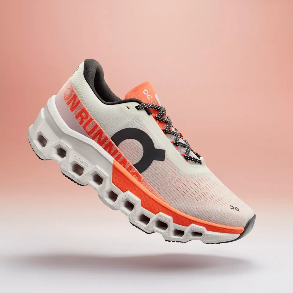 Παπούτσια για τρέξιμο On Running Cloudmonster 2