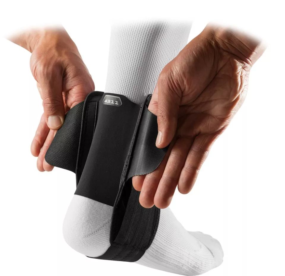 Knöchelbandage Mc David McDavid Stealth Cleat Ankle Brace