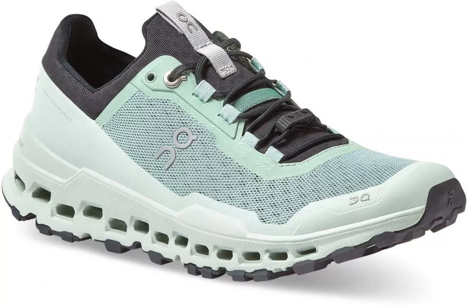 Trail shoes On Running Cloudultra