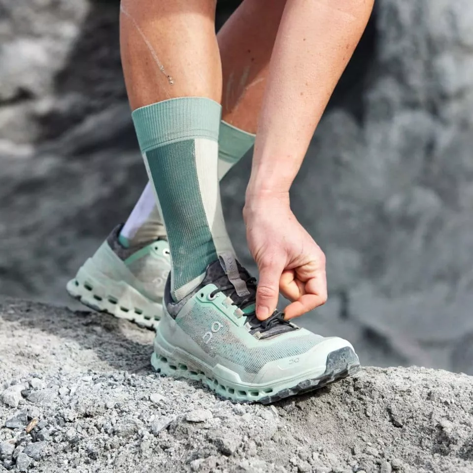 Trail shoes On Running Cloudultra