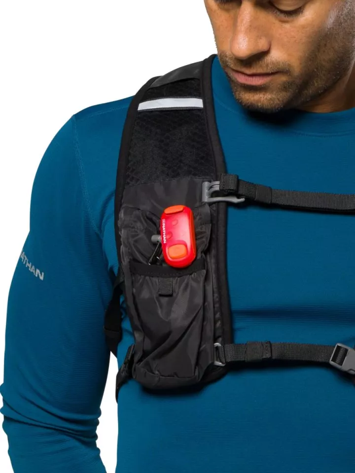 Svetlo Nathan Strobe LED Safety Light Clip Top4Running.sk