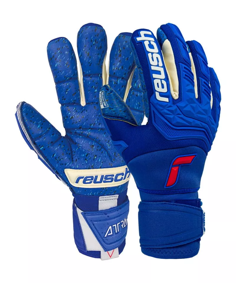 Goalkeeper's gloves Reusch Attrakt Freegel Fusion Ortho Tec