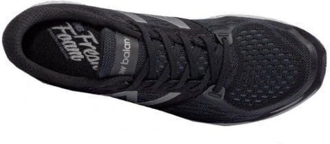 all black reebok shoes