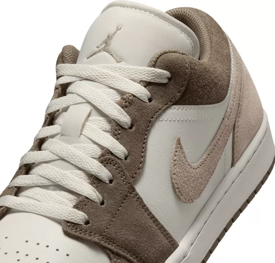 Обувки Jordan Air 1 Low