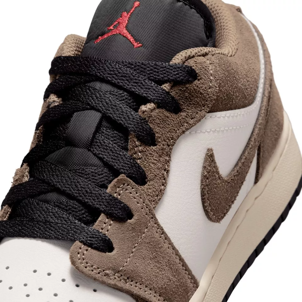 Jordan Air 1 Low Kosárlabda cipő