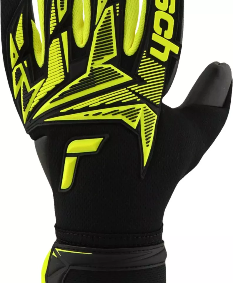 Reusch Attrakt Freegel Infinity Goalkeeper Gloves Kapuskesztyű