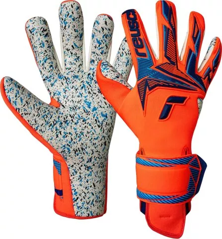 Reusch Attrakt Freegel Fusion Goalkeeper Gloves