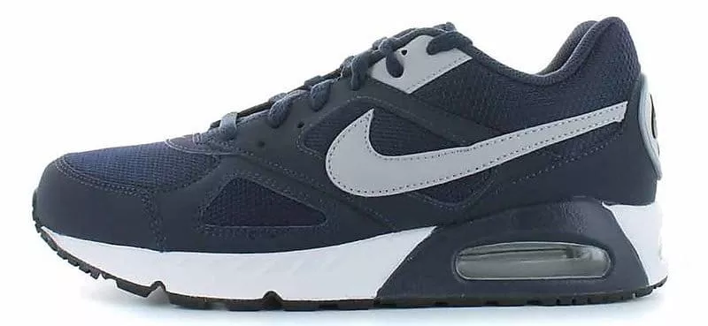 Obuv Nike AIR MAX IVO