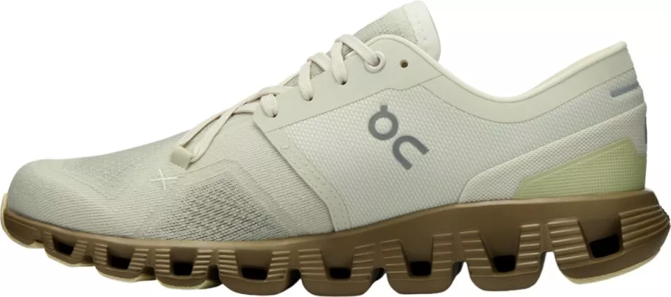 Chaussures de On Running Cloud X 3