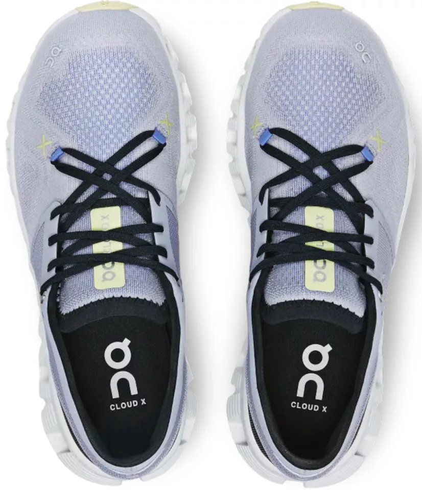 Chaussures de On Running Cloud X 3