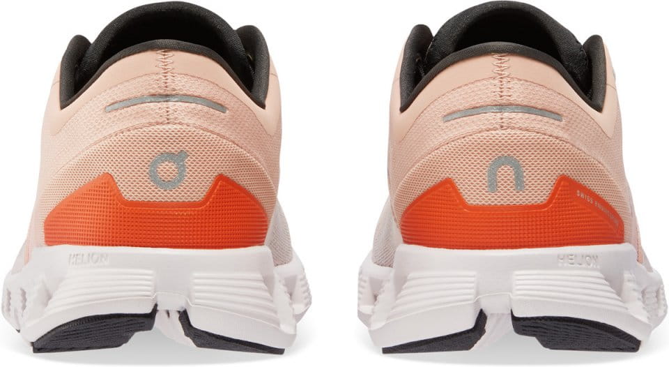 On Running Cloud X 3 Futócipő