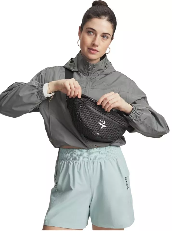 Pojasna torbica Under Armour Explor Trail