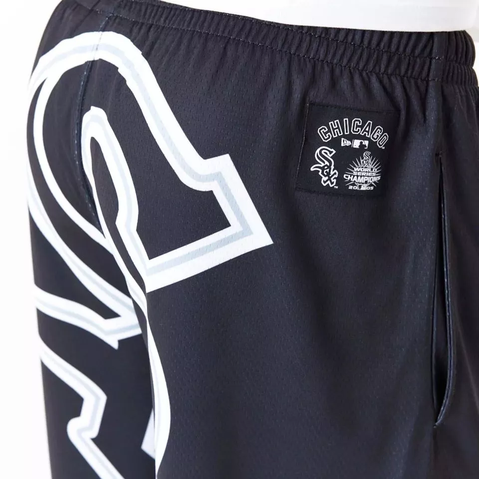 Sorturi New Era Chicago White Sox Logo Short