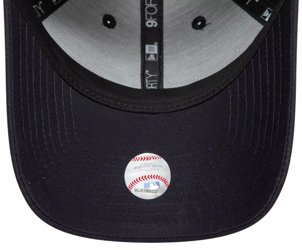 Era New York Yankees League Essential 9FORTY Verstellbare Cap Baseball sapka