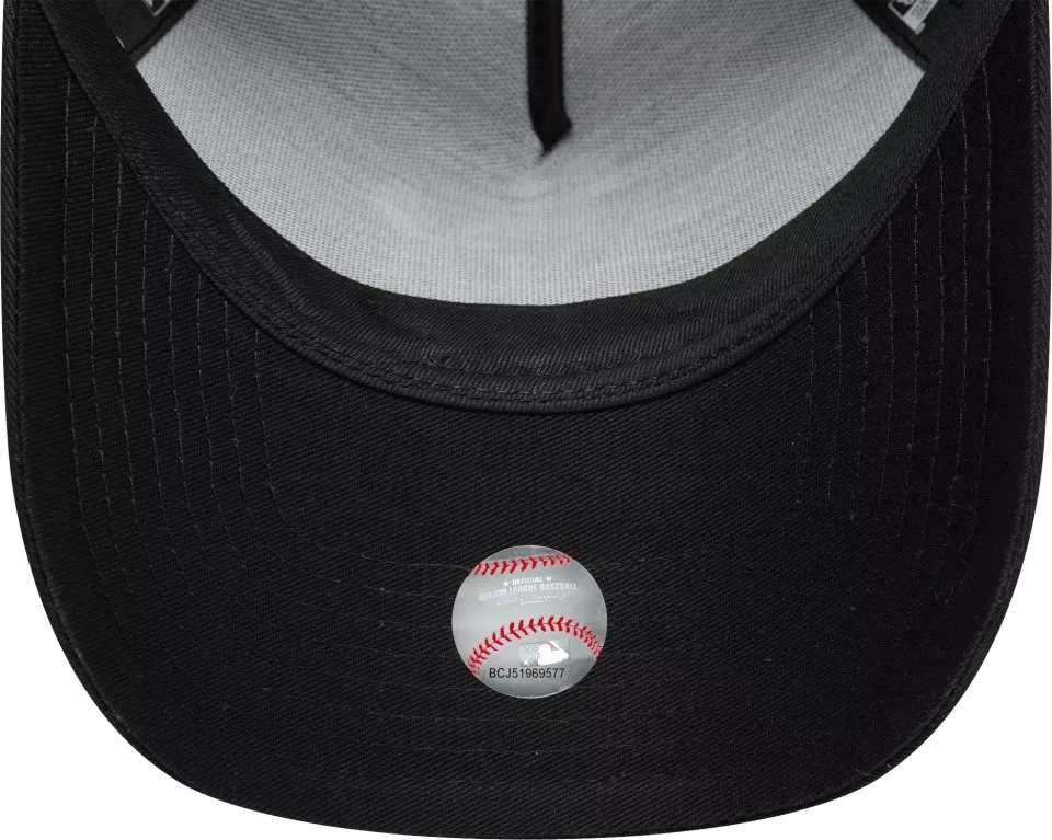 Era New York Yankees League Essential Black 9FORTY A-Frame Adjustable Cap Baseball sapka