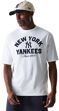 Era MLB Heritage Oversized New York Yankees T-Shirt