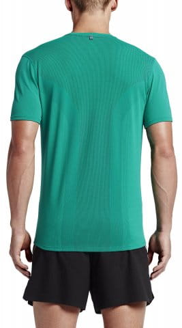 nike dri fit contour