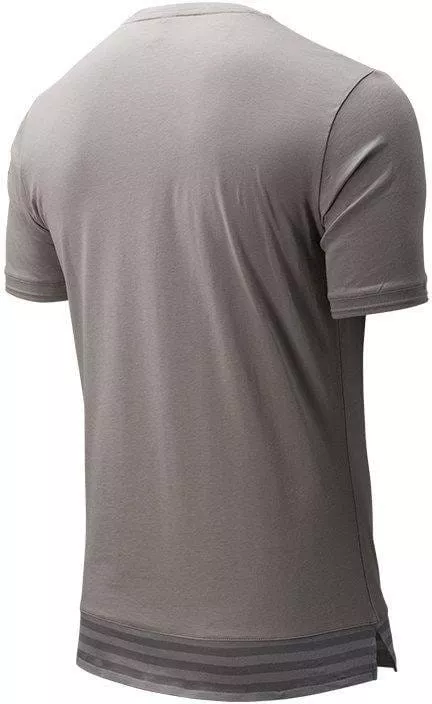 Pánské tričko s krátkým rukávem New Balance Liverpool FC Travel