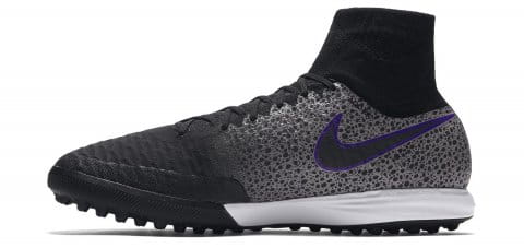 nike magistax proximo tf