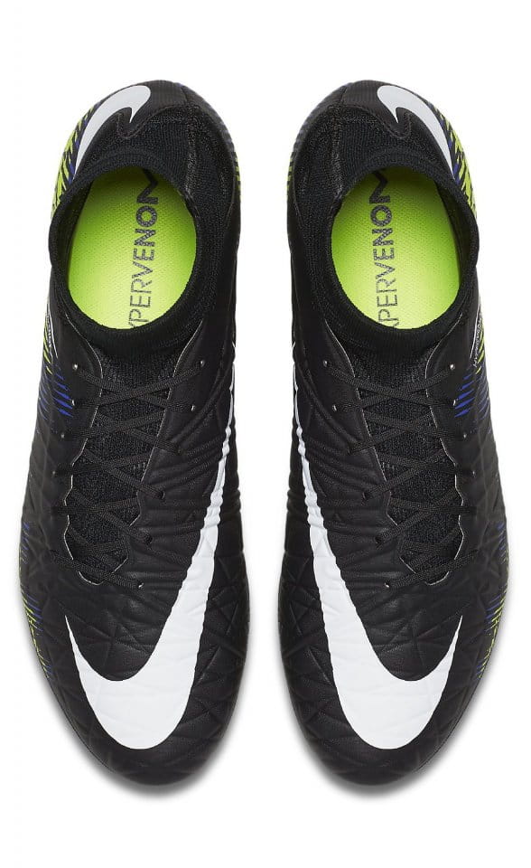 Football shoes Nike HYPERVENOM PHATAL Top4Football.com