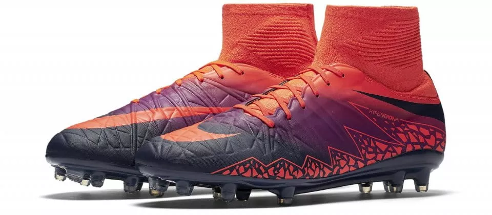 Nike hypervenom phatal 2 hot sale red