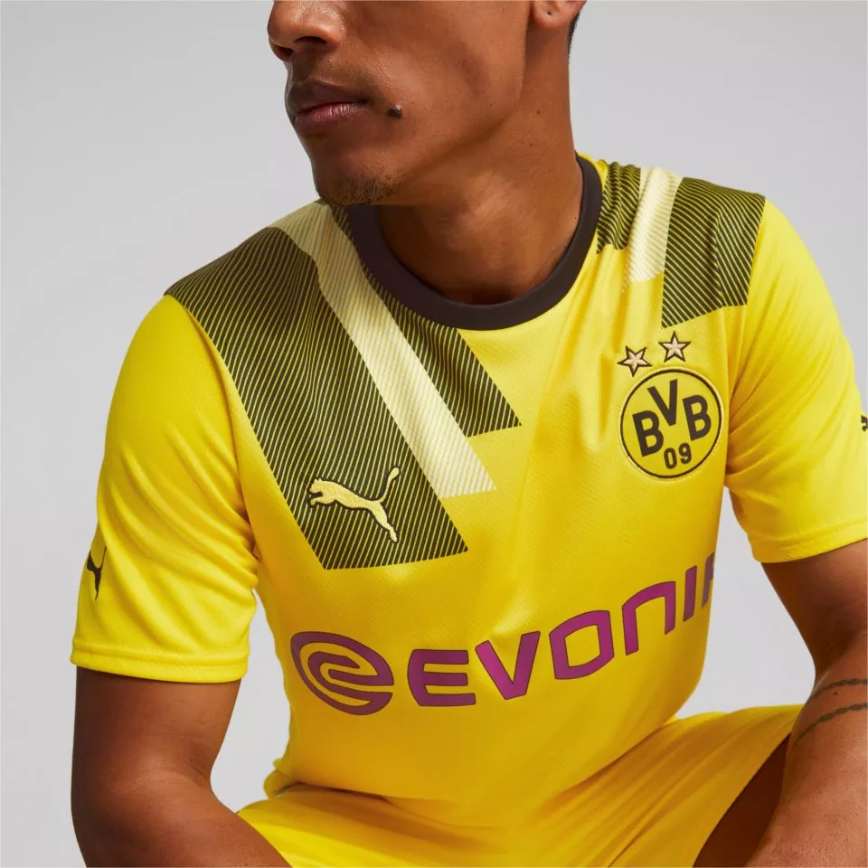 Shirt Puma BVB CUP Jersey Replica w/ Sponsor 2022/23