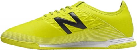 new balance indoor court shoes