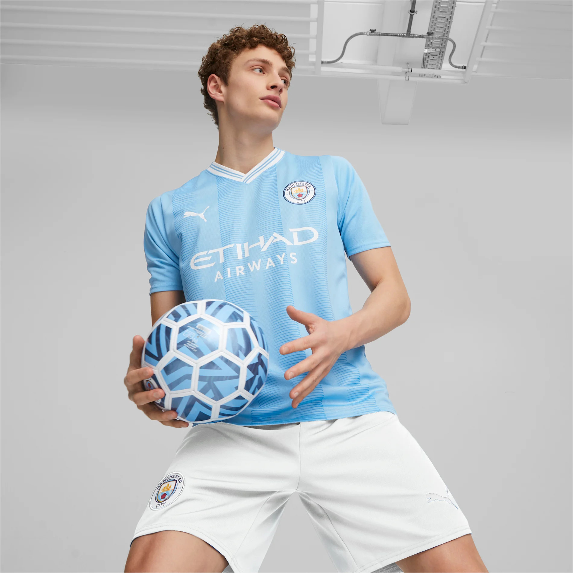 Puma City Pack Manchester ‘MCR’ Edition Soccer Futball store Jersey Kit