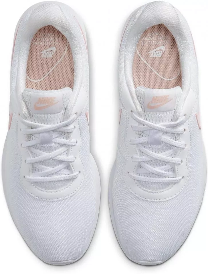 Nike WMNS TANJUN Cipők