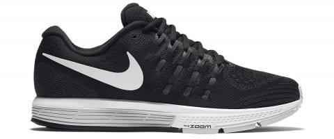 nike women's air zoom vomero 11 running shoe