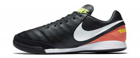 Indoor/court shoes Nike TIEMPOX MYSTIC 