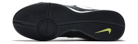 nike tiempox mystic v ic