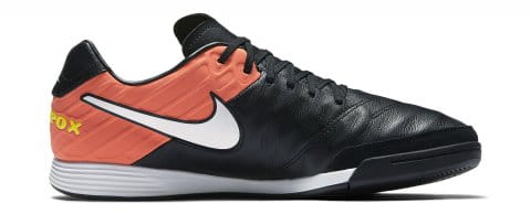 nike tiempox mystic v ic