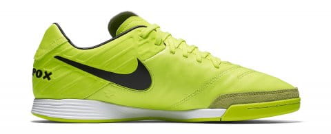 nike tiempox mystic v ic