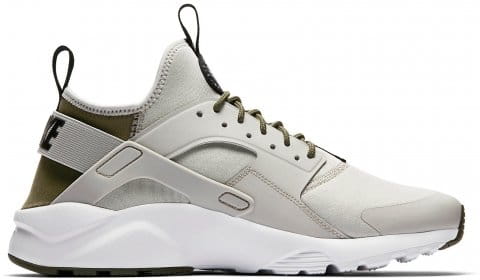 nike air huarache run ult