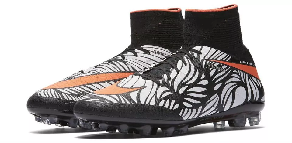 Football shoes Nike HYPERVENOM PHANTOM II NJR AG-R