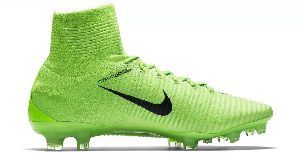 Kopačky Nike MERCURIAL SUPERFLY V FG