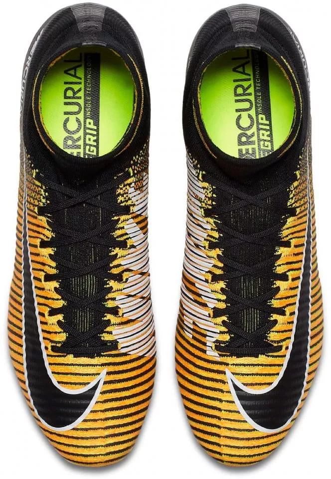 Football shoes Nike MERCURIAL SUPERFLY V DF FG