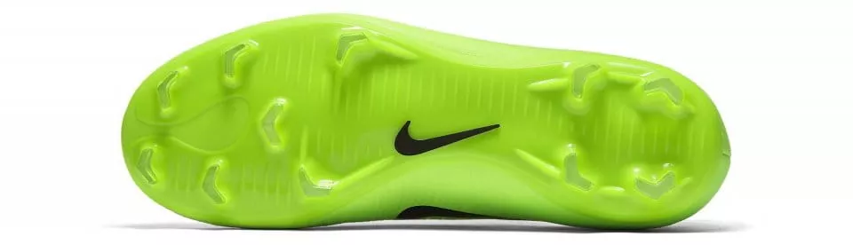 Dětské kopačky Nike JR Mercurial Victory XI FG