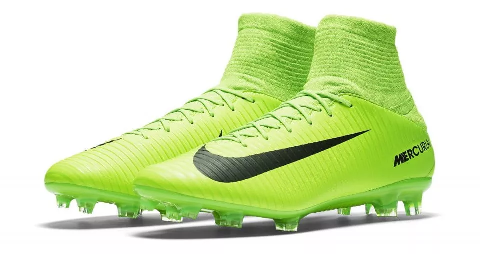 Kopačky Nike MERCURIAL VELOCE III DF FG