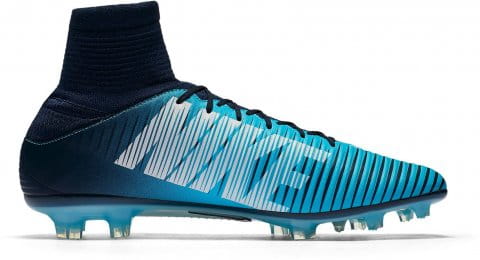 nike mercurial veloce iii