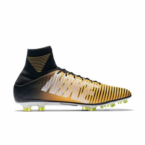 nike mercurial veloce