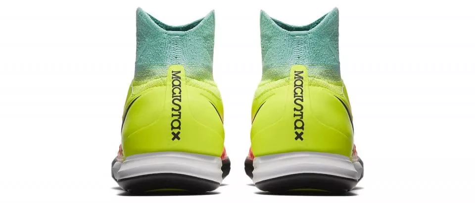 Dětské sálovky Nike MagistaX Proximo II IC