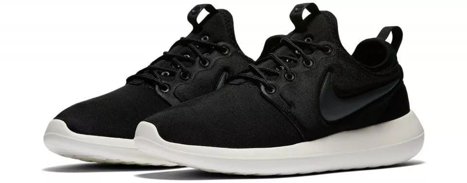 Shoes Nike W ROSHE TWO